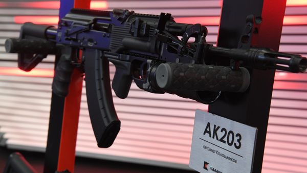 AK-203 - Sputnik International