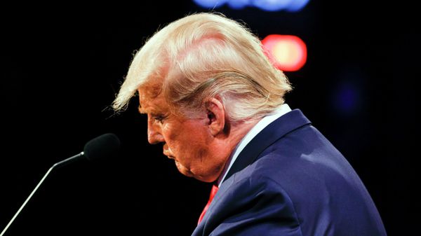 President Donald Trump reacts during the final presidential debate at Belmont University, Thursday, Oct. 22, 2020, in Nashville, Tenn., with Democratic presidential candidate former Vice President Joe Biden  - Sputnik International
