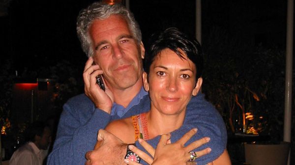This undated trial evidence image obtained December 8, 2021, from the US District Court for the Southern District of New York shows British socialite Ghislaine Maxwell and US financier Jeffrey Epstein - Sputnik International