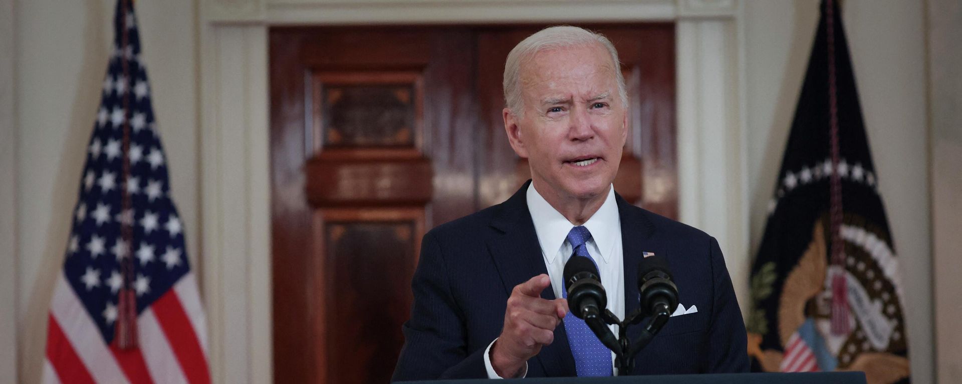WASHINGTON, DC - JUNE 24: President Biden addresses the Supreme Court’s decision on Dobbs v. Jackson Women's Health Organization to overturn Roe v. Wade June 24, 2022 in Cross Hall at the White House in Washington, DC. - Sputnik International, 1920, 24.06.2022