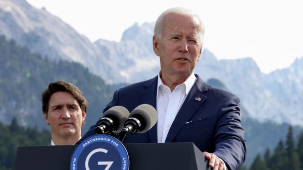 U.S. President Joe Biden speaks next to Canadian Prime Minister Justin Trudeau during the first day of the G7 leaders' summit at Bavaria's Schloss Elmau castle, near Garmisch-Partenkirchen, Germany, Sunday,  June 26, 2022.  - Sputnik International