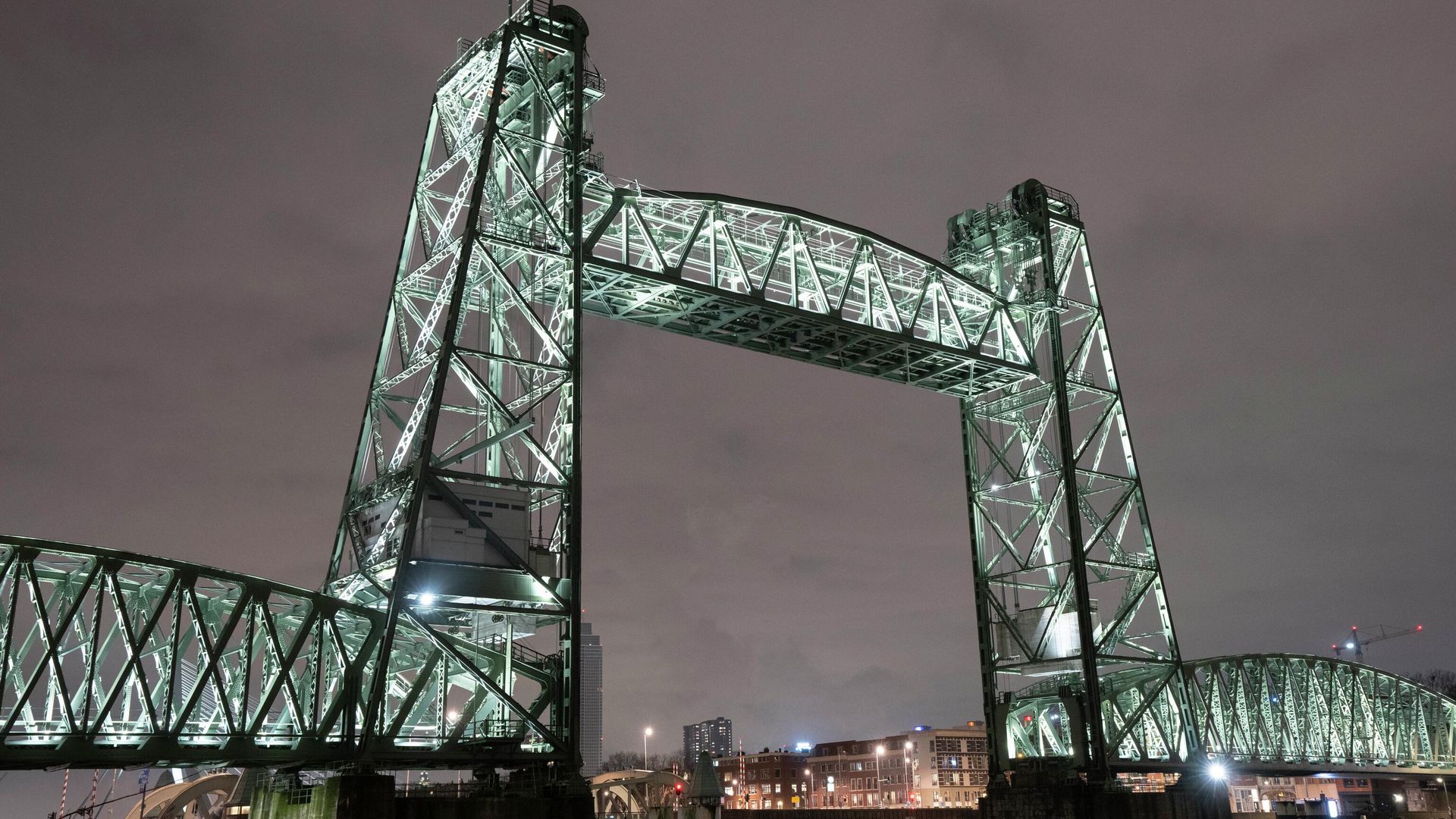 View of the Koningshaven Bridge, known as De Hef, (The Lift), in Rotterdam, Netherlands, Thursday, Feb. 3, 2022. A plan to dismantle the historic bridge in the heart of Dutch port city so that a huge yacht, reportedly being built for Amazon founder Jeff Bezos, can get to the North Sea is unlikely to be plain sailing. Reports this week that the city had already agreed to take apart the recently restored bridge sparked anger in the city, with one Facebook group set up calling for people to pelt the multimillion dollar yacht with rotten eggs. View of the Koningshaven Bridge, known as De Hef, (The Lift), in Rotterdam, Netherlands, Thursday, Feb. 3, 2022. A plan to dismantle the historic bridge in the heart of Dutch port city so that a huge yacht, reportedly being built for Amazon founder Jeff Bezos, can get to the North Sea is unlikely to be plain sailing. Reports this week that the city had already agreed to take apart the recently restored bridge sparked anger in the city, with one Facebook group set up calling for people to pelt the multimillion dollar yacht with rotten eggs. - Sputnik International, 1920, 03.07.2022