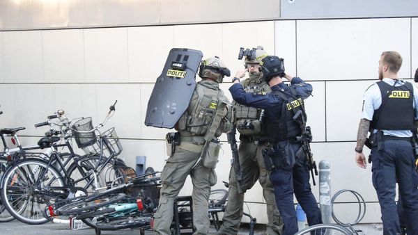 Danish police announced on Twitter that “several people” were wounded in a shooting at the Copenhagen Fields shopping mall in Denmark’s capital on Sunday - Sputnik International