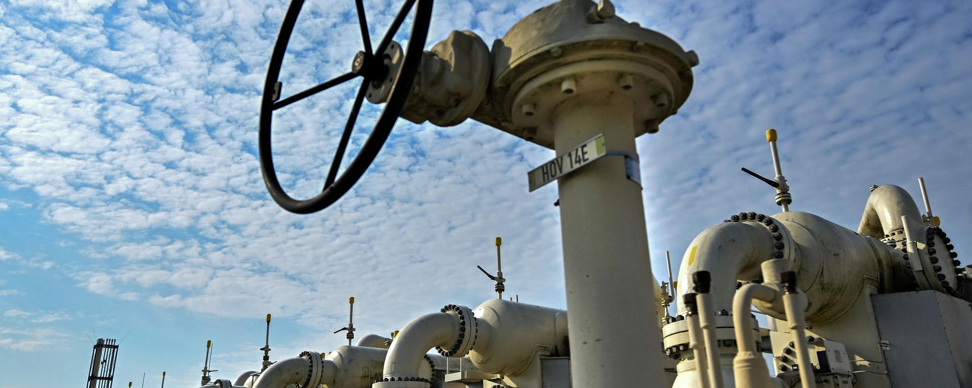 Picture taken on May 9,2022 shows equipment operated by GCA (Gas Connect Austria) and TAG (Trans Austria Gas pipelines) at one of the largest interconnection gas hubs in Europe at Baumgarten an der March, Lower Austria - Sputnik International, 1920, 30.07.2022