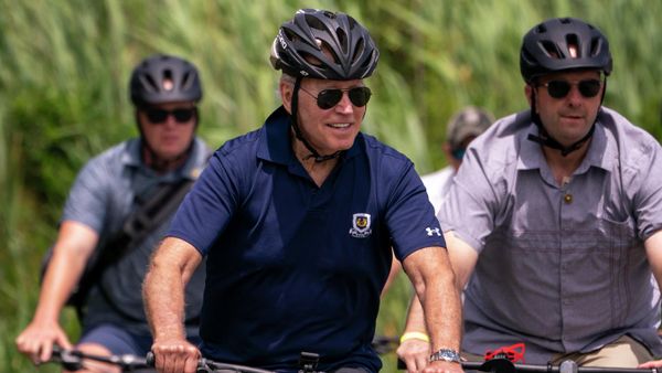 President Joe Biden goes on a bike ride in Gordons Pond State Park in Rehoboth Beach, Del., Sunday, July 10, 2022. President Joe Biden goes on a bike ride in Gordons Pond State Park in Rehoboth Beach, Del., Sunday, July 10, 2022. - Sputnik International