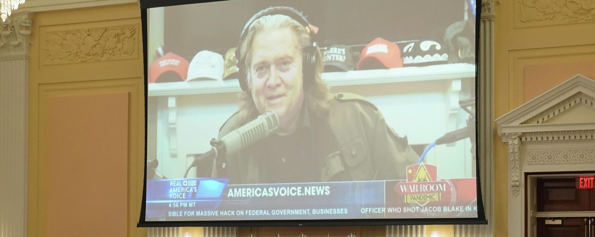 Steve Bannon is seen on a video screen as the House select committee investigating the Jan. 6 attack on the U.S. Capitol holds a hearing at the Capitol in Washington, Tuesday, July 12, 2022. - Sputnik International, 1920, 13.07.2022