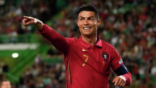 Portugal's Cristiano Ronaldo gestures during the UEFA Nations League soccer match between Portugal and Switzerland, at the Jose Alvalade Stadium in Lisbon, Portugal, Sunday, June 5, 2022 Portugal's Cristiano Ronaldo gestures during the UEFA Nations League soccer match between Portugal and Switzerland, at the Jose Alvalade Stadium in Lisbon, Portugal, Sunday, June 5, 2022 - Sputnik International