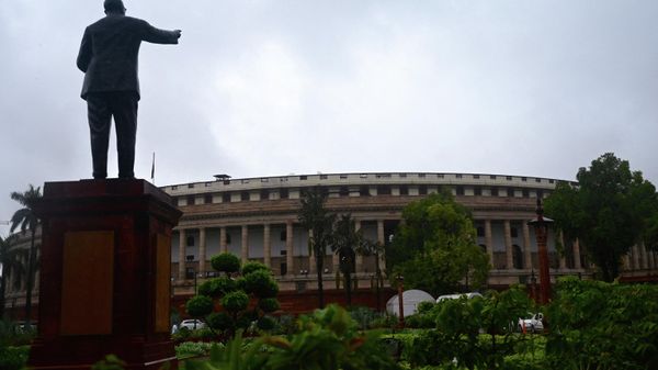 A general view of the Indian Parliament building is pictured before the beginning of the monsoon session of the Parliament in New Delhi on July 19, 2021.  - Sputnik International