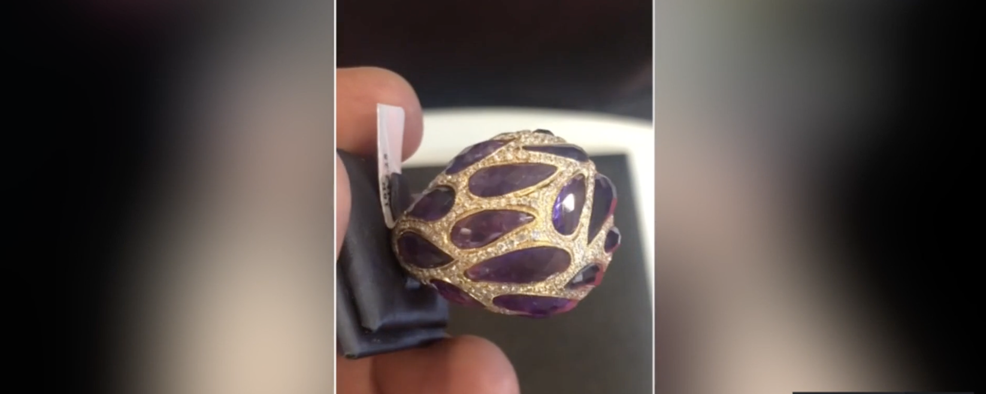 Ring Stolen in Armored Car Heist in Southern California - Sputnik International, 1920, 18.07.2022