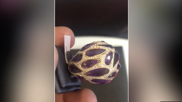 Ring Stolen in Armored Car Heist in Southern California - Sputnik International
