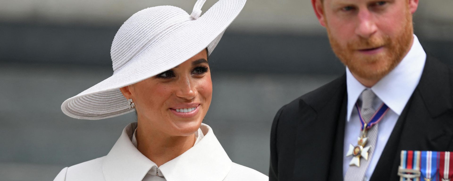 Meghan, Duchess of Sussex (L) and Britain's Prince Harry, Duke of Sussex (R) leave after attending the National Service of Thanksgiving for The Queen's reign at Saint Paul's Cathedral in London on June 3, 2022 as part of Queen Elizabeth II's platinum jubilee celebrations. - Sputnik International, 1920, 19.07.2022