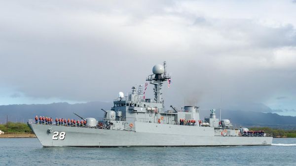 Peruvian Navy corvette BAP Guise (CC-28) departs Pearl Harbor to begin the at-sea phase of Rim of the Pacific (RIMPAC) 2022, July 12.
 - Sputnik International