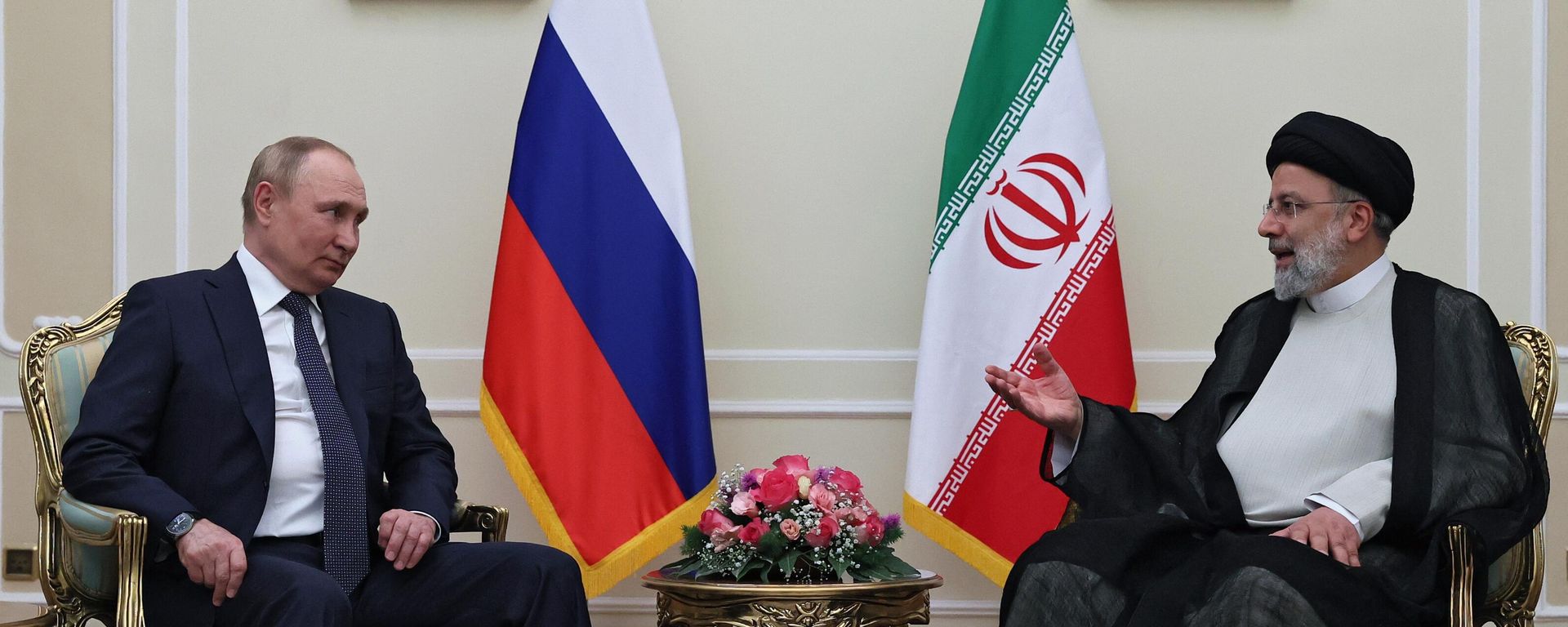 Presidents Vladimir Putin and Ebrahim Raisi - Sputnik International, 1920, 16.04.2024