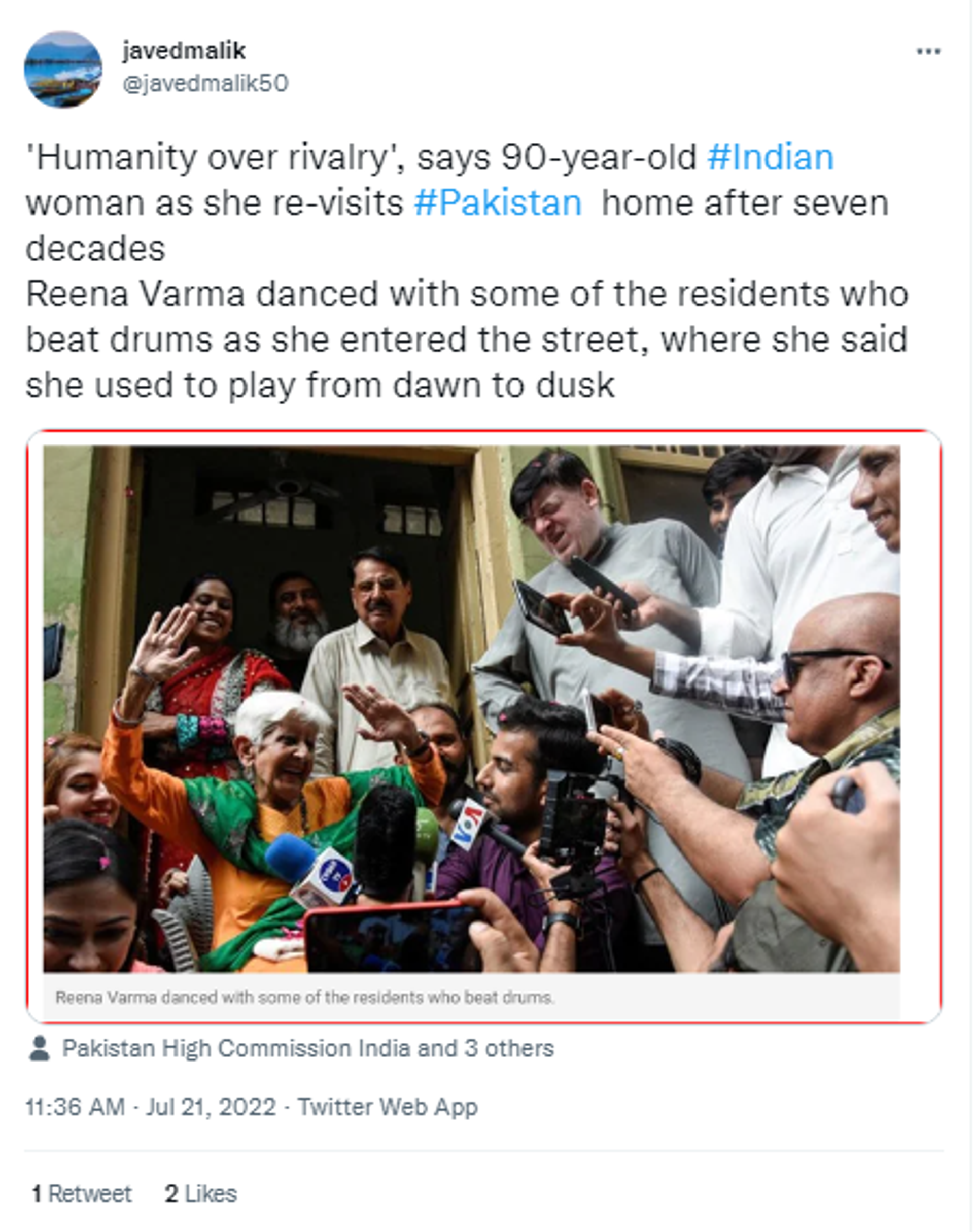 Netizens react to heartwarming story of 90-year-old Indian woman who returns to her ancestral home in Pakistan after 75 years of partition - Sputnik International, 1920, 21.07.2022