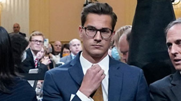 Clark Kent lookalike at Thursday's select committee hearing on January 6 violence.  - Sputnik International