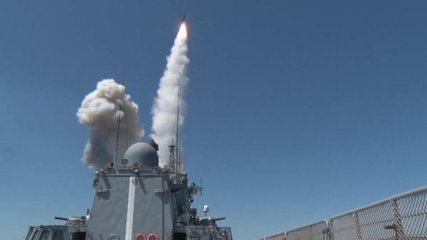 Russian warship launches a missile as a part of the Russian special military operation in Ukraine - Sputnik International