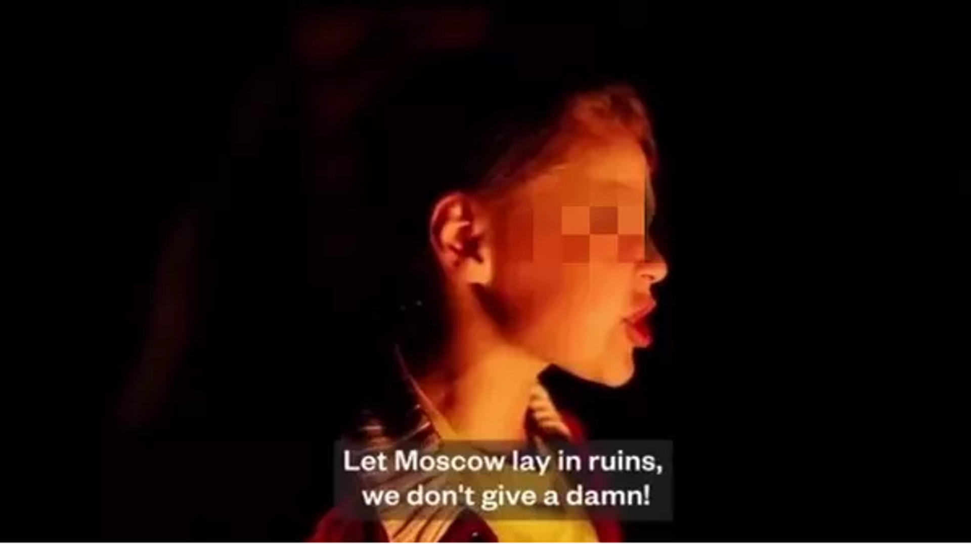 A Ukrainian girl in the Azovets military camp near Kiev, shouting: Let Moscow lie in ruins! We don't care! Footage from a news report by the American broadcaster NBC.
 - Sputnik International, 1920, 24.07.2022