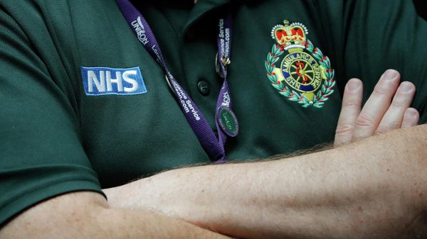 A member of the London Ambulance Service (File) - Sputnik International