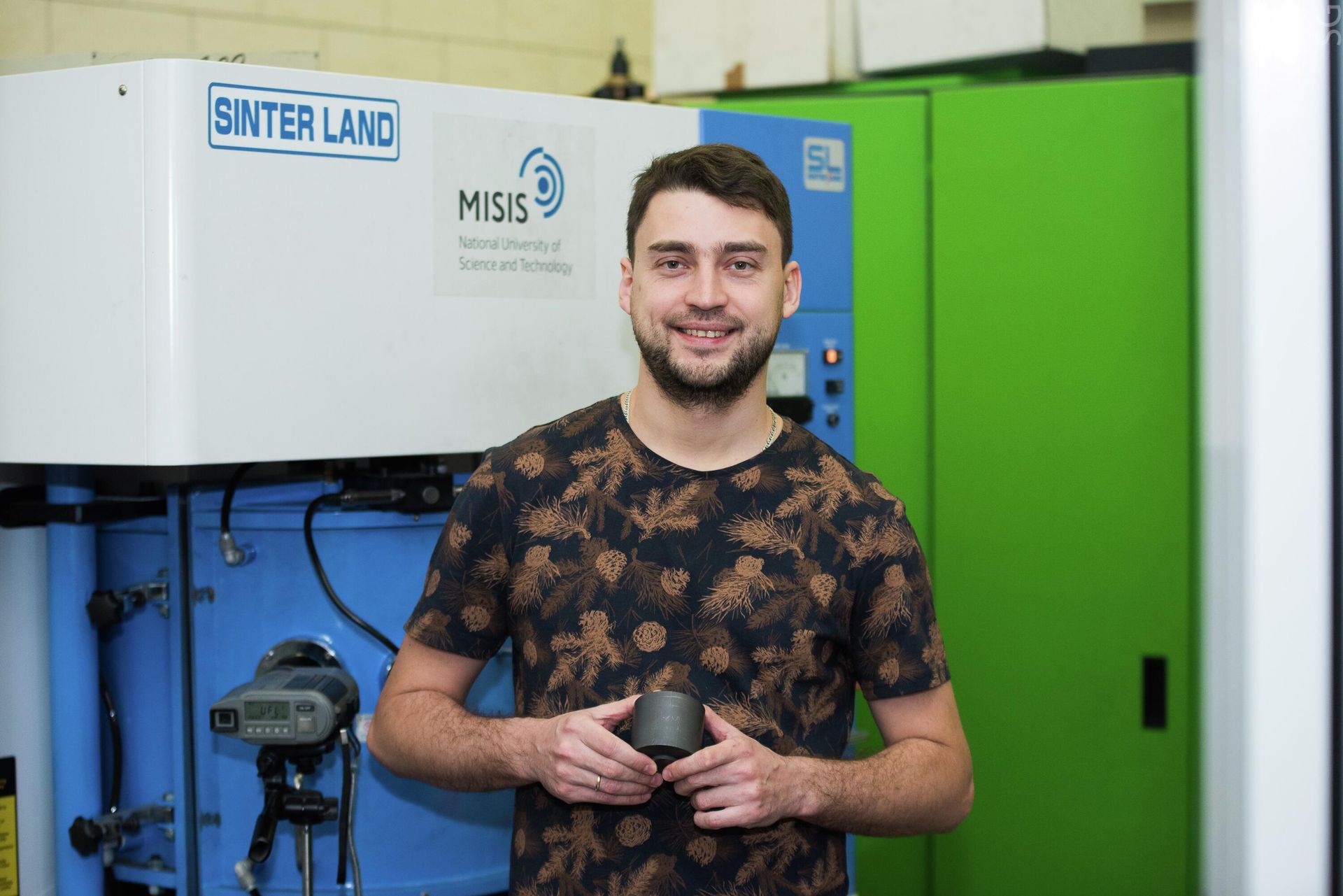 Dmitry Moskovskikh, head of the ‘Structural Ceramic Materials’ Research Center Dmitry Moskovskikh, head of the ‘Structural Ceramic Materials’ Research Center - Sputnik International, 1920, 25.07.2022
