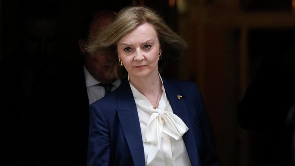  Liz Truss, Britain's Foreign Secretary leaves a Cabinet meeting at 10 Downing Street in London, Tuesday, April 19, 2022 - Sputnik International