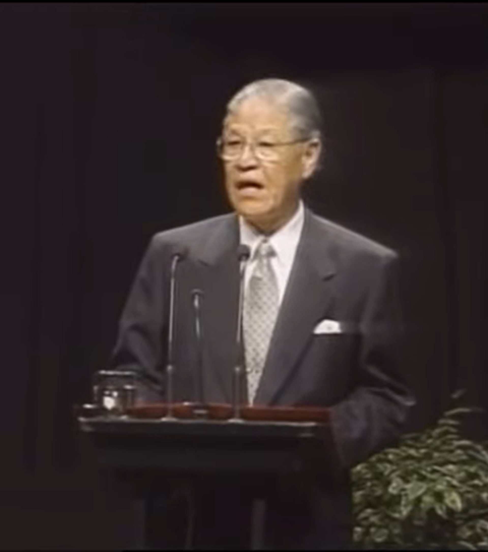 Taiwanese President Lee Teng-Hui speaking at Cornell University in Ithaca, New York, on June 10, 1995 Taiwanese President Lee Teng-Hui speaking at Cornell University in Ithaca, New York, on June 10, 1995 - Sputnik International, 1920, 02.08.2022