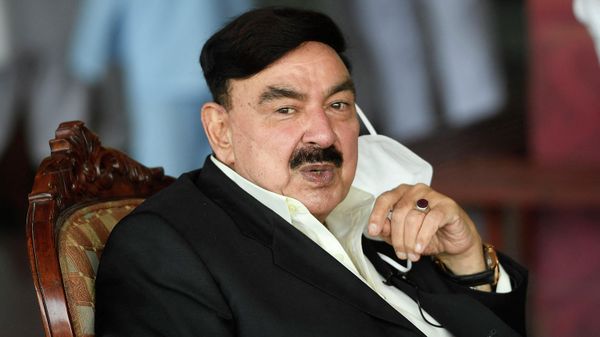 Pakistani Railways Minister Sheikh Rasheed Ahmad sits before speaking to media at the Rawalpindi Railway Station in Rawalpindi on June 26, 2020 - Sputnik International