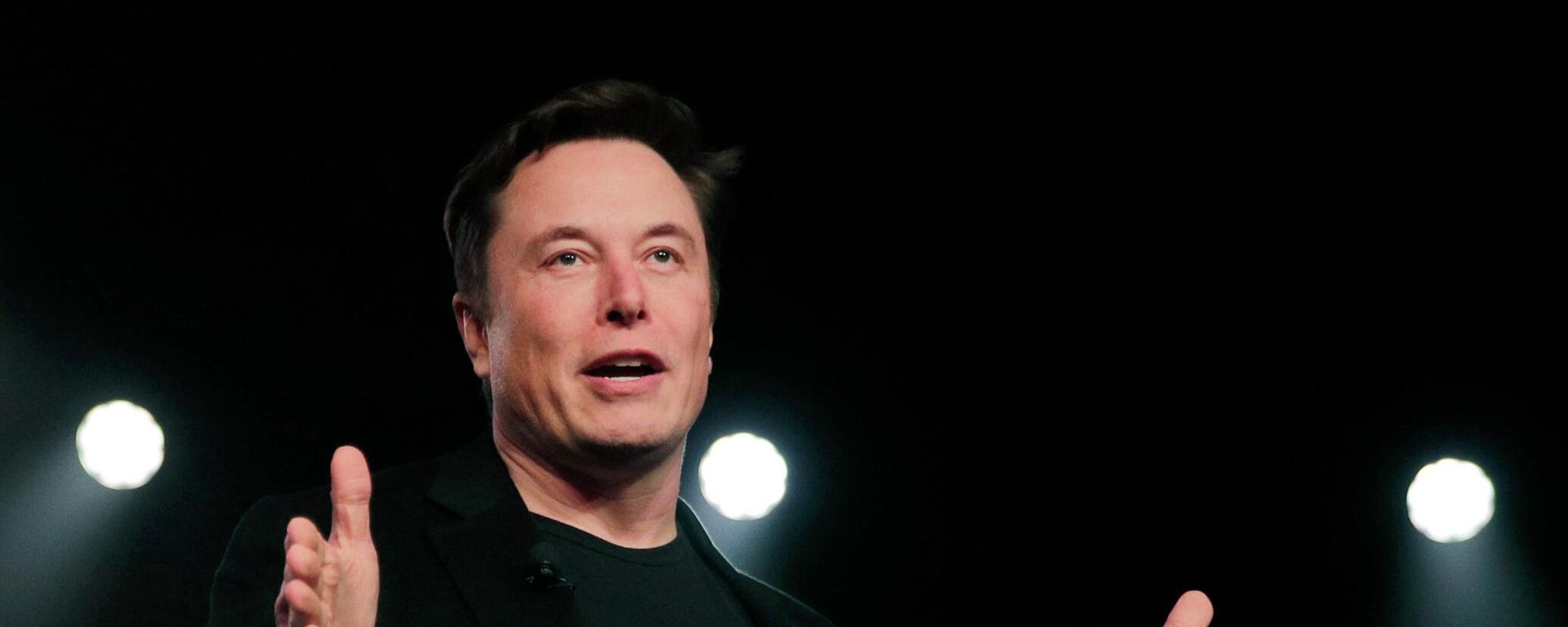 Tesla CEO Elon Musk speaks before unveiling the Model Y at Tesla's design studio in Hawthorne, Calif., March 14, 2019. Tesla CEO Elon Musk speaks before unveiling the Model Y at Tesla's design studio in Hawthorne, Calif., March 14, 2019. - Sputnik International, 1920, 04.11.2022