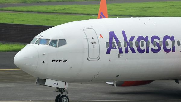 India's newest airline Akasa Air aircraft prepares for take-off from the Chhatrapati Shivaji Maharaj International Airport in Mumbai on August 7, 2022 - Sputnik International