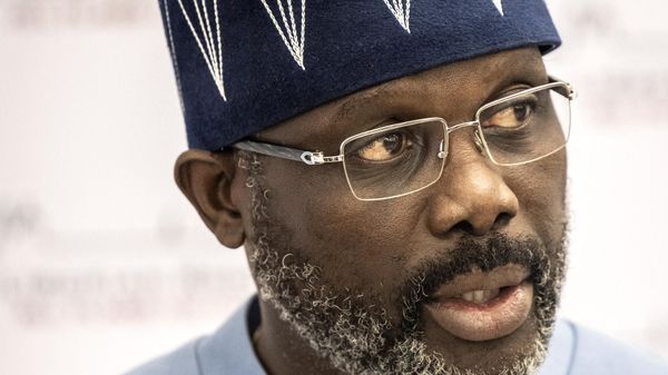 President of Liberia, George Weah talks to the press at the inauguration of the new Liberian International Ship and Corporate Registry building in Monrovia on November 19, 2021 - Sputnik International