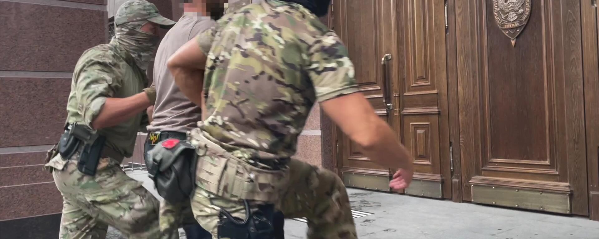 FSB detains a member of Hizb ut-Tahrir. File photo FSB detains a member of Hizb ut-Tahrir. File photo - Sputnik International, 1920, 17.08.2022