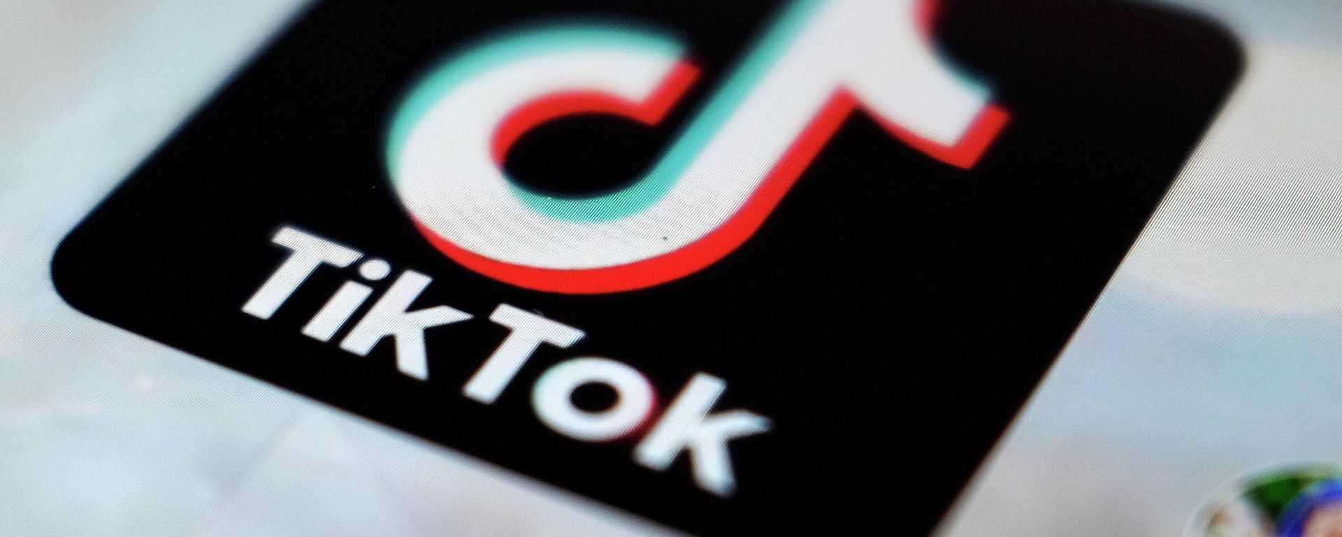 A logo of a smartphone app TikTok is seen on a user post on a smartphone screen Monday, Sept. 28, 2020, in Tokyo.  - Sputnik International, 1920, 16.03.2024