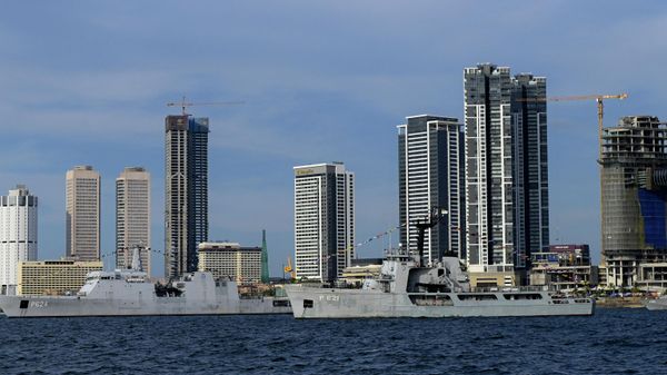 Sri Lankan navy vessel is displayed during Sri Lanka's Navy Day celebrations along the sea front at Galle Face promenade in Colombo on December 9, 2021. - Sputnik International