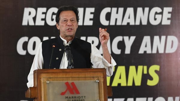 Ousted Pakistan's prime minister Imran Khan addresses an event on Regime Change Conspiracy and Pakistan’s Destabilisation in Islamabad on June 22, 2022.  - Sputnik International