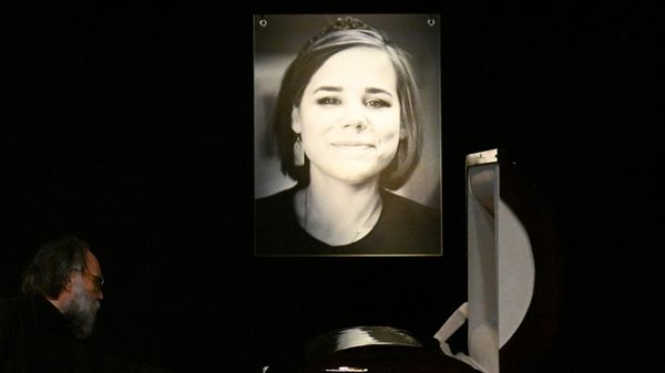 The leader of the International Eurasian Movement, political scientist Alexander Dugin is seen during  the farewell ceremony to his daughter, journalist and political scientist Daria Dugina at the Ostankino television center, in Moscow, Russia - Sputnik International