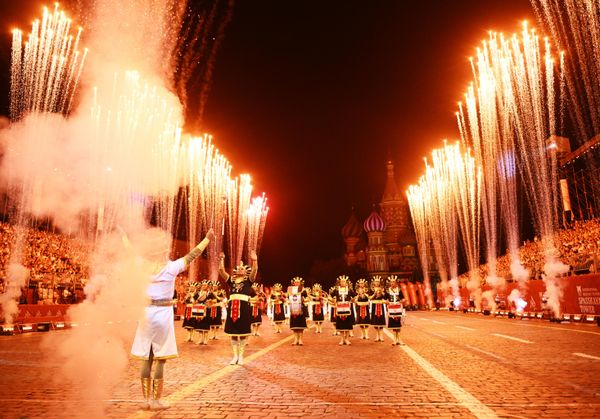 The Egyptian Military Symphonic Band plays at the opening ceremony of the ‘Spasskaya Tower’ International Military Music Festival 2022. - Sputnik International