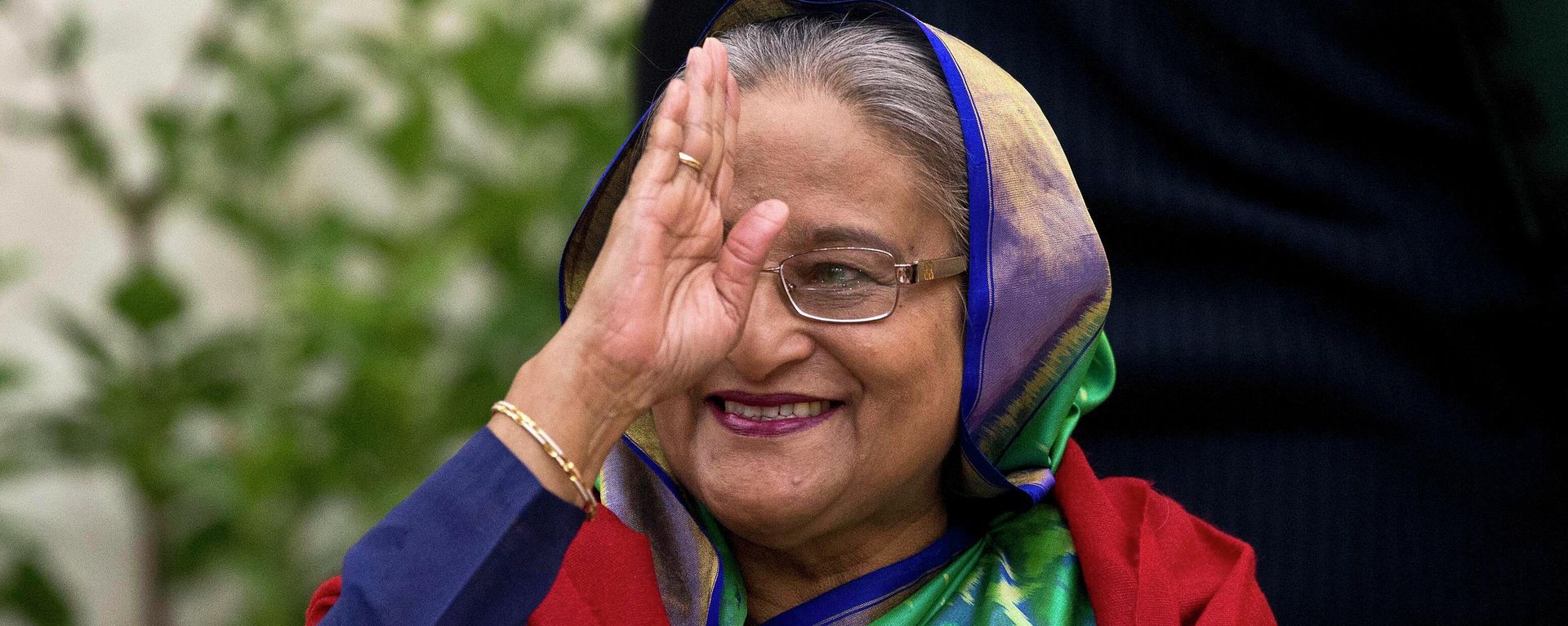 Bangladeshi Prime Minister Sheikh Hasina greets the gathering during an interaction with journalists after official election results gave her a third straight term, in Dhaka, Bangladesh, Dec. 31, 2018. Bangladeshi Prime Minister Sheikh Hasina greets the gathering during an interaction with journalists after official election results gave her a third straight term, in Dhaka, Bangladesh, Dec. 31, 2018. - Sputnik International, 1920, 11.08.2024