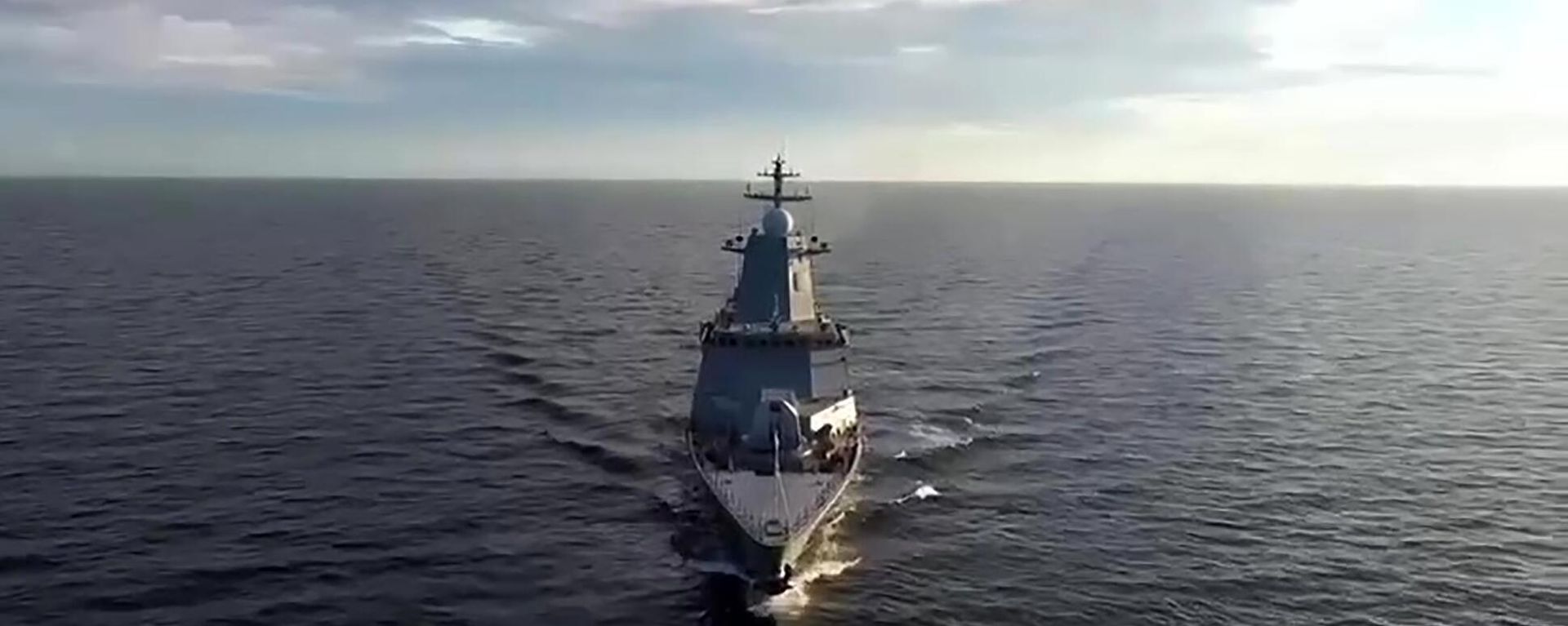Russian and Chinese warship detachments meet in the Sea of Japan during the Vostok-2022 military exercises - Sputnik International, 1920, 02.09.2022