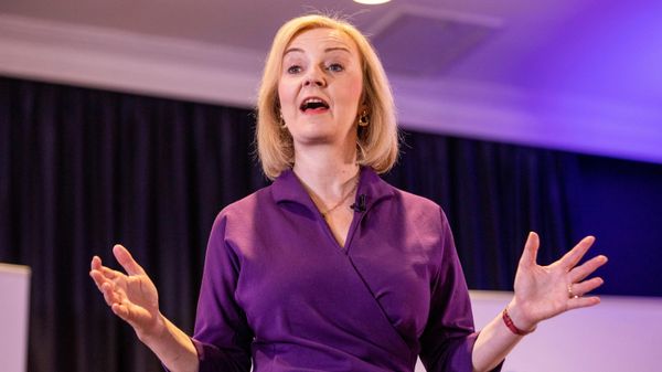 Contender to become the country's next Prime minister and leader of the Conservative party British Foreign Secretary Liz Truss speaks during a Conservative Party Hustings event in Belfast, on August 17, 2022 - Sputnik International