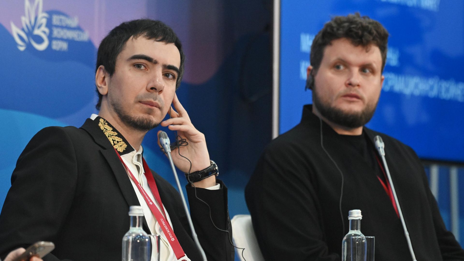 Russian pranksters Vovan (left) and Lexus at the Eastern Economic Forum Russian pranksters Vovan (left) and Lexus at the Eastern Economic Forum - Sputnik International, 1920, 06.03.2023