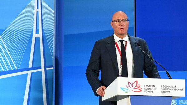 Dmitry Chernyshenko, Deputy Prime Minister of the Russian Federation, speaks at the session East of Russia 2.0! Regional Drivers of Digital Development in the New Reality at the Eastern Economic Forum (EEF) in Vladivostok - Sputnik International