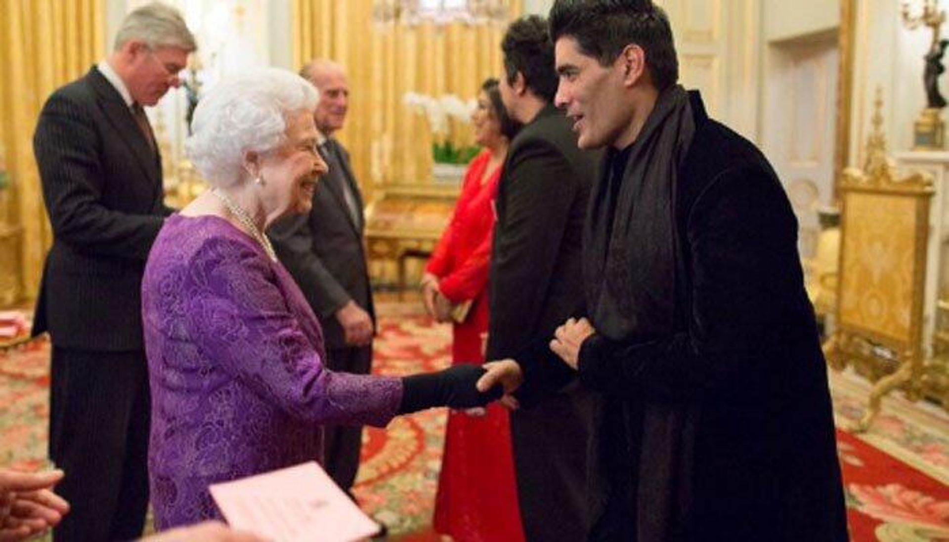 Manish Malhotra meets Queen Elizabeth II - Sputnik International, 1920, 09.09.2022