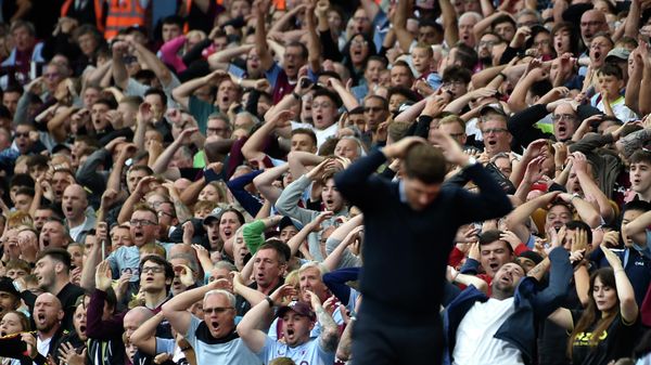 Fans react during the English Premier League soccer match between Aston Villa and Manchester City at Villa Park in Birmingham, England, Saturday, Sept. 3, 2022.  - Sputnik International