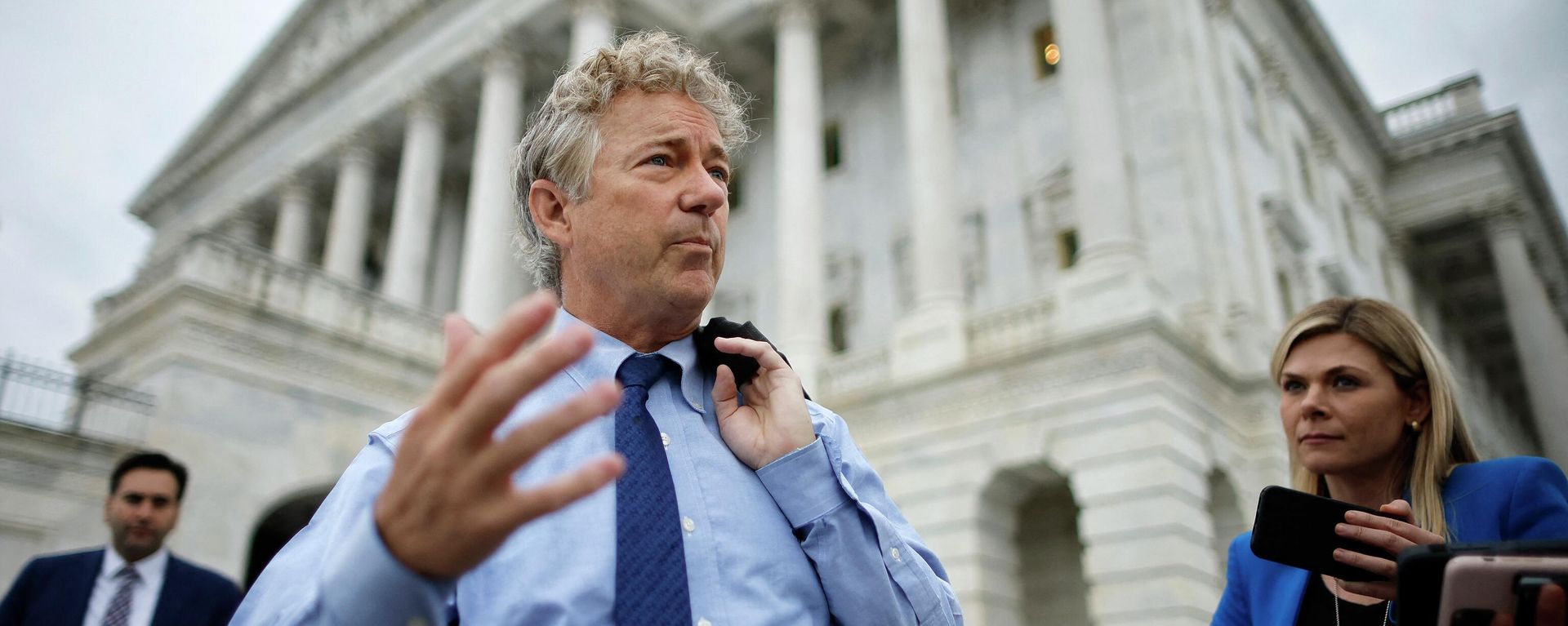 Sen. Rand Paul (R-KY) talks with journalists as he leaves the U.S. Capitol after delivering a speech about the Bipartisan Safer Communities Act on the Senate floor on June 23, 2022 in Washington, DC Sen. Rand Paul (R-KY) talks with journalists as he leaves the U.S. Capitol after delivering a speech about the Bipartisan Safer Communities Act on the Senate floor on June 23, 2022 in Washington, DC - Sputnik International, 1920, 10.09.2022
