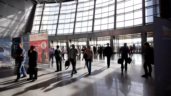 Visitors at the Crocus Expo Center in Moscow. - Sputnik International