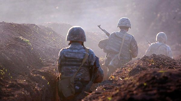 Armenian soldiers take their position on the front line in Tavush region, Armenia, Tuesday, July 14, 2020 Armenian soldiers take their position on the front line in Tavush region, Armenia, Tuesday, July 14, 2020 - Sputnik International