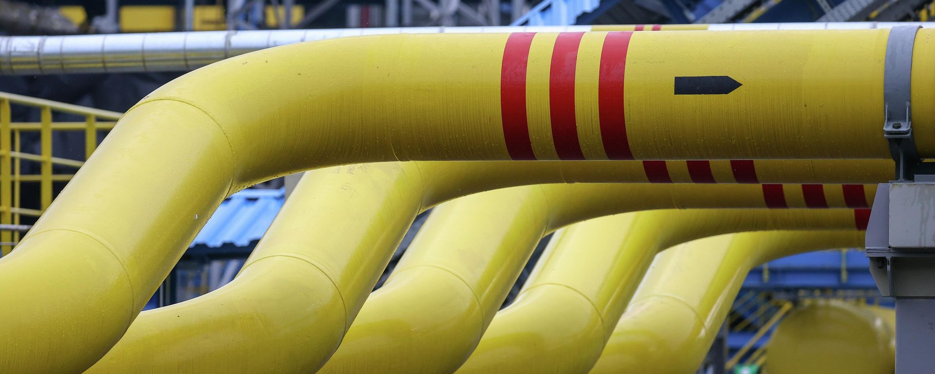 A view shows gas metering units at the Gazprom's Amur Gas Processing Plant near the town of Svobodny, Amur Region, Russia. The plant was launched on June 9, 2021 A view shows gas metering units at the Gazprom's Amur Gas Processing Plant near the town of Svobodny, Amur Region, Russia. The plant was launched on June 9, 2021 - Sputnik International, 1920, 19.09.2022