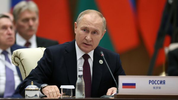 Russian President Vladimir Putin attends the meeting in expanded format of the 22nd Shanghai Cooperation Organisation Heads of State Council (SCO-HSC) Summit, in Samarkand, Uzbekistan - Sputnik International
