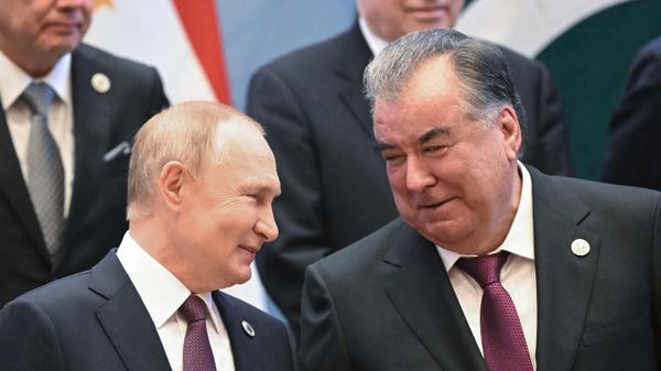 Russian President Vladimir Putin attends SCO summit - Sputnik International