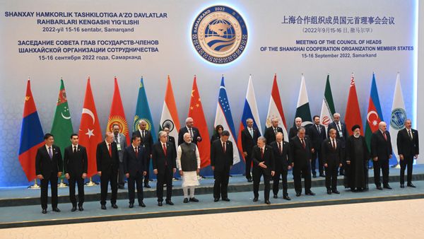 Russian President Vladimir Putin attends SCO summit - Sputnik International