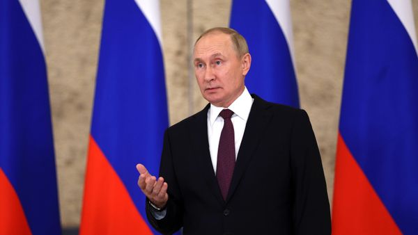 Russian President Vladimir Putin speaking to journalists at the conclusion of the Shanghai Cooperation Organization summit in Samarkand, Uzbekistan. Friday, September 16, 2022. - Sputnik International